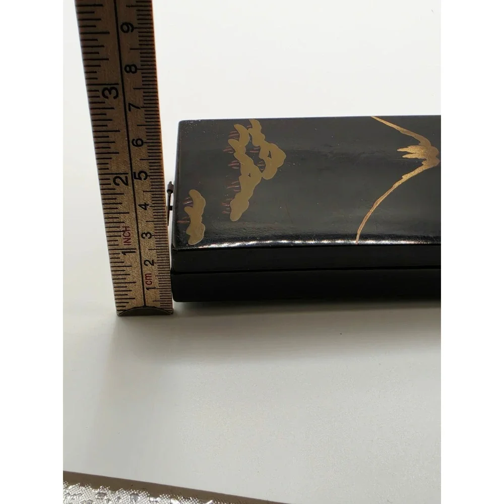 Vintage Japanese Lacquer Trinket Box Mount Fuji Gold Hand Painted Pink Interior